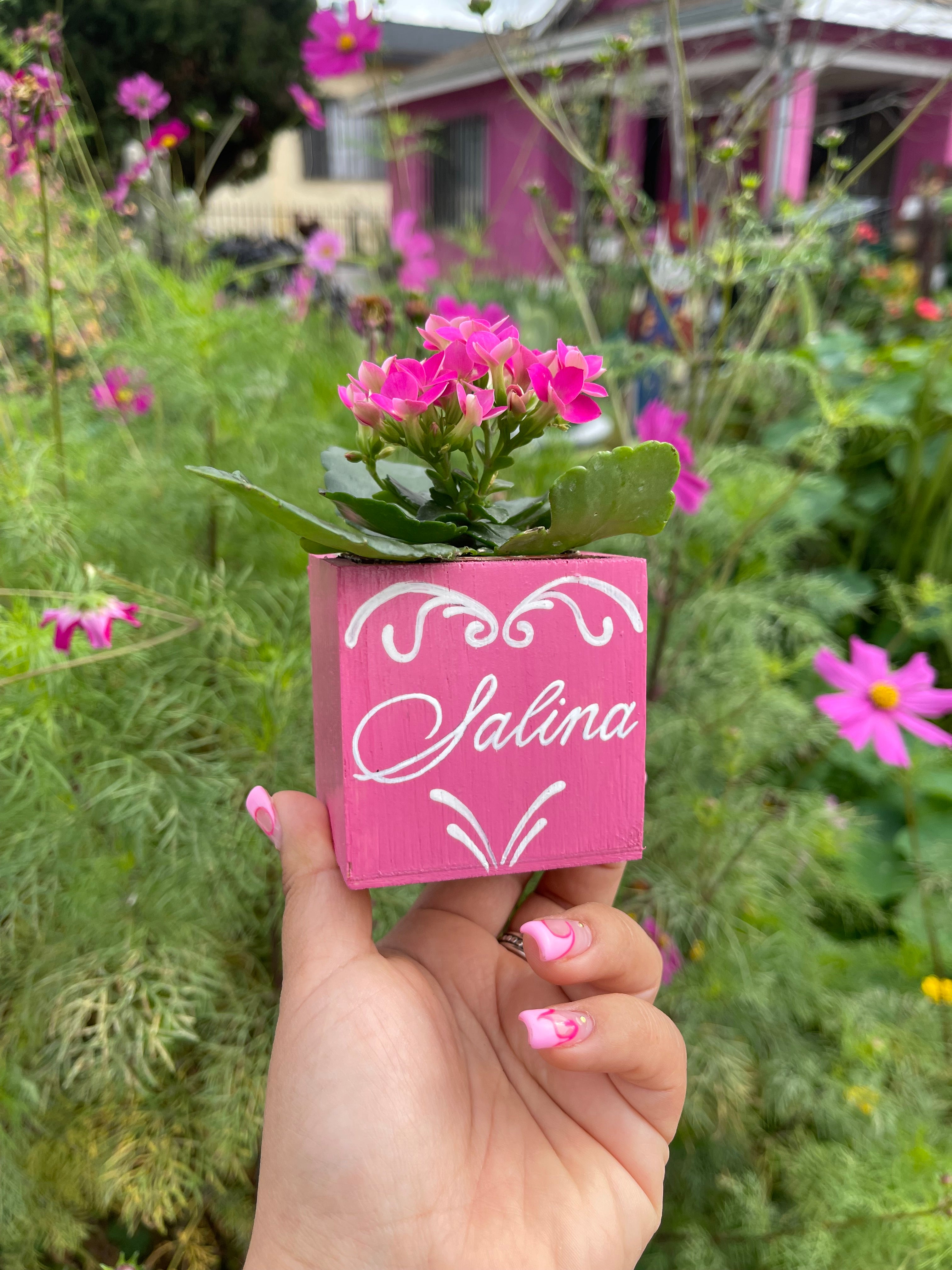 personalized plant pots Custom Heart Name Planter