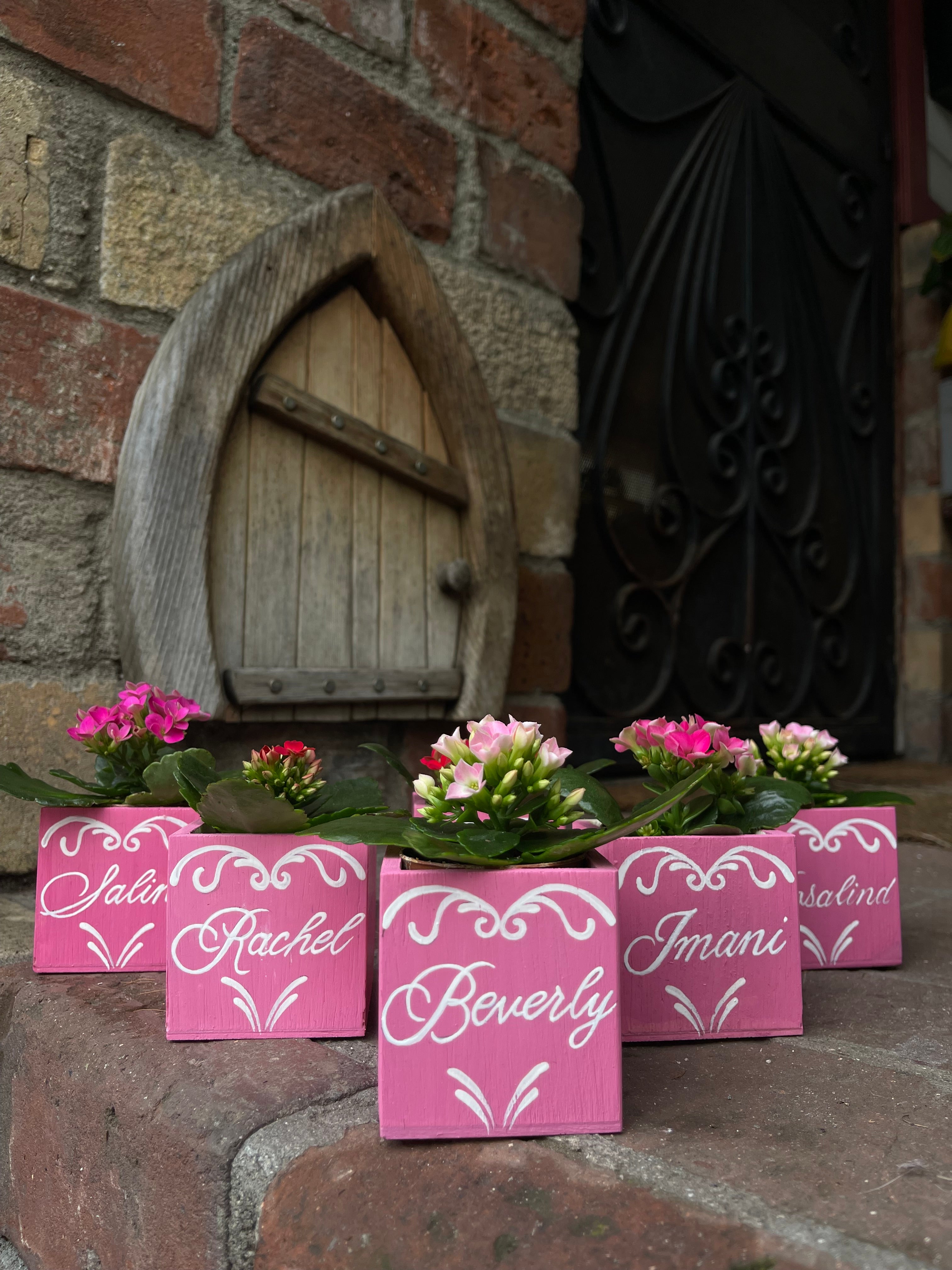 Custom Heart Name Planter – The LA Garden